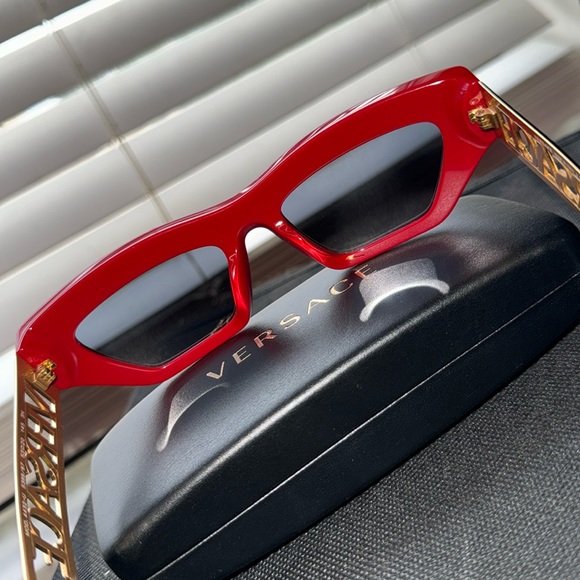 Versace Red Sunglasses - Picture 3 of 11
